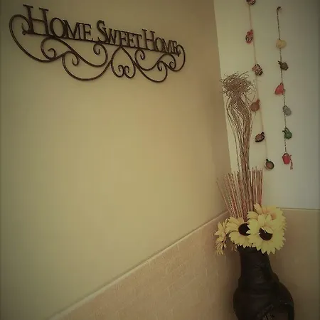 Sweet Apartment *